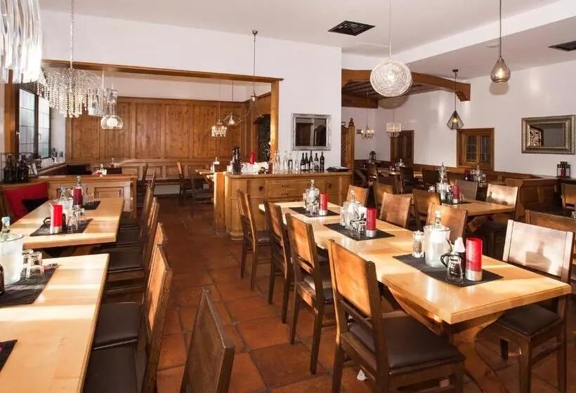 Dormero Hotel München Kirchheim Messe