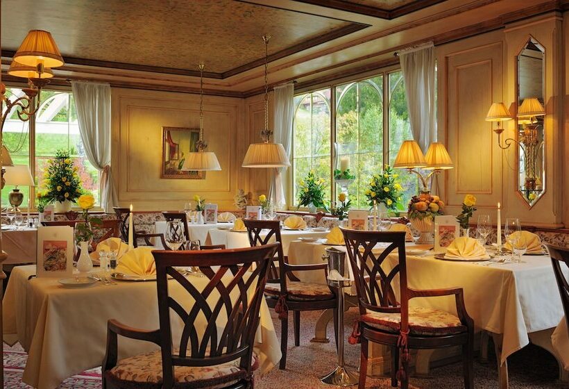 Отель Wellness & Genuss Resort   Engel Obertal