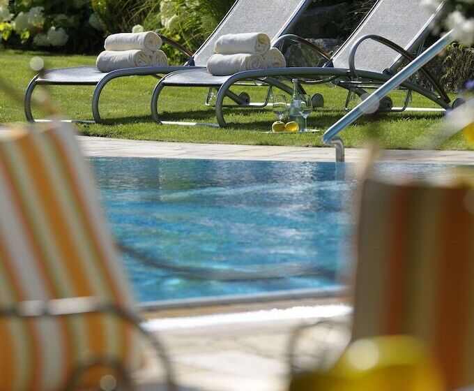 Отель Wellness & Genuss Resort   Engel Obertal