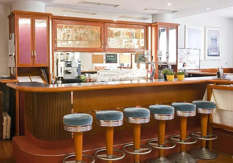 בית מלון כפרי Falkenstein