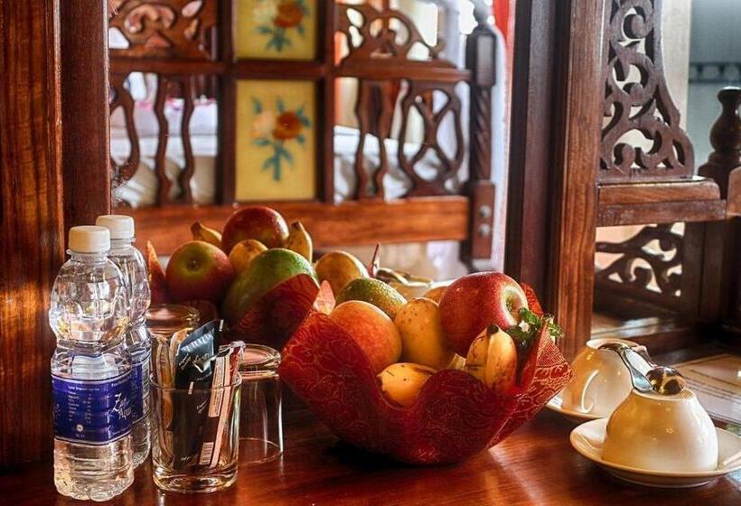 酒店 Horizon Palace