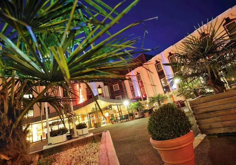 Hotel Hôtel Mercure Rouen Centre Champdemars