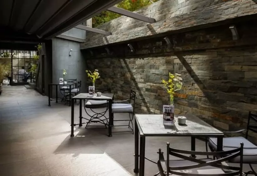 酒店 Wyndham Garden Santiago Kennedy