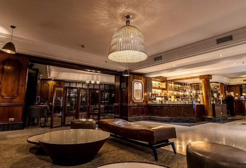 酒店 Wyndham Garden Santiago Kennedy