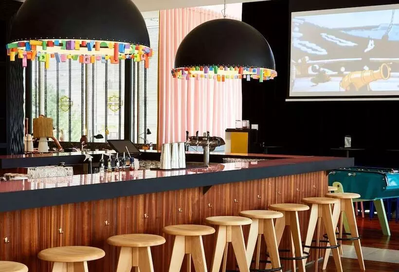 Hotelli Mama Shelter Prague