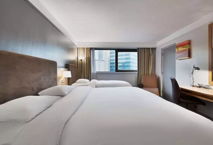 酒店 Park Inn By Radisson Cardiff City Centre