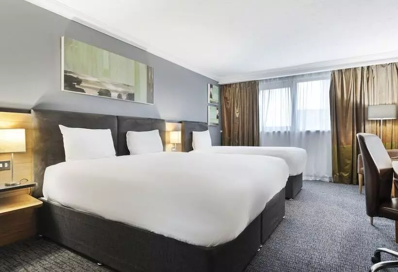 酒店 Park Inn By Radisson Cardiff City Centre