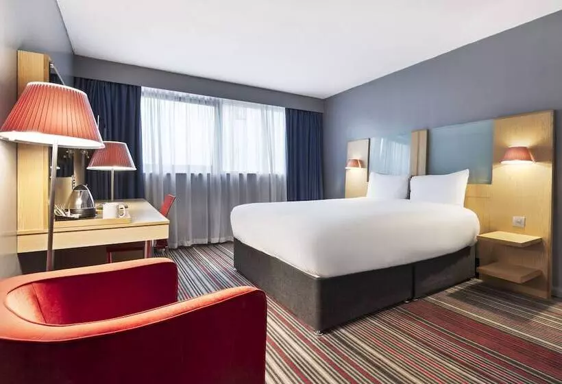 酒店 Park Inn By Radisson Cardiff City Centre