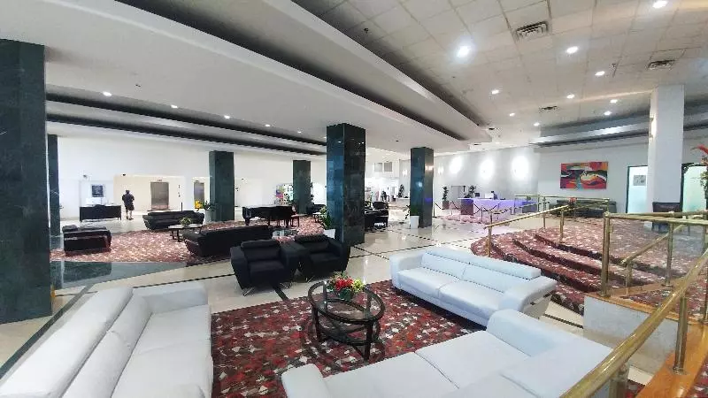 בית מלון כפרי Waterfront Condo, Heated Pool, Direct Beach Access With Private Beach Chairs