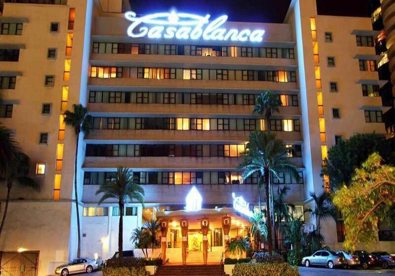 בית מלון כפרי Waterfront Condo, Heated Pool, Direct Beach Access With Private Beach Chairs