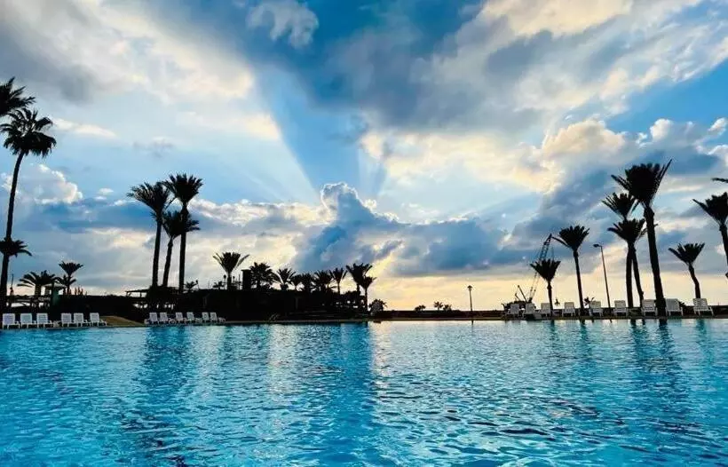 Portemilio Hotel & Resort