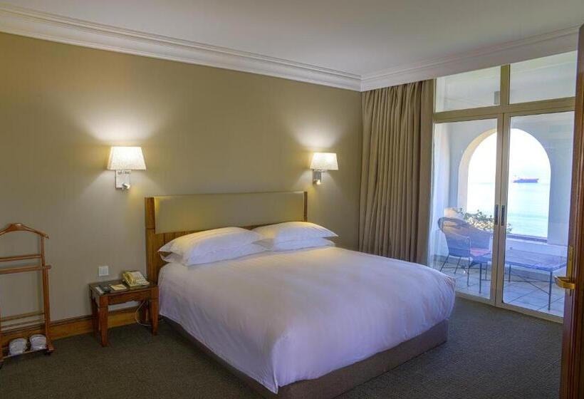 Portemilio Hotel & Resort