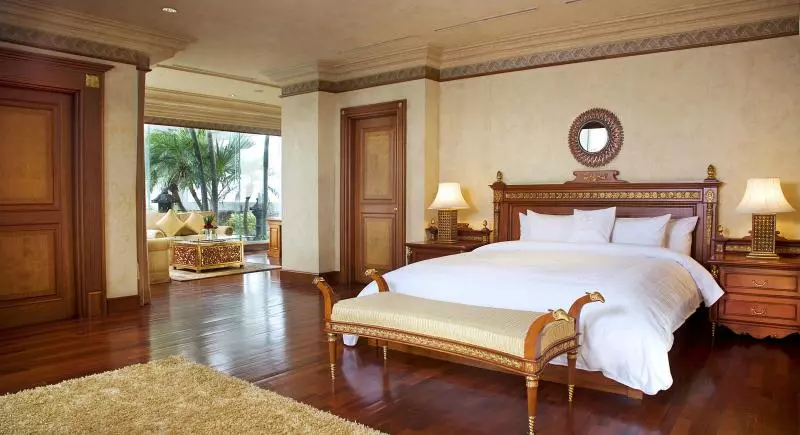 The Media Hotel And Towers