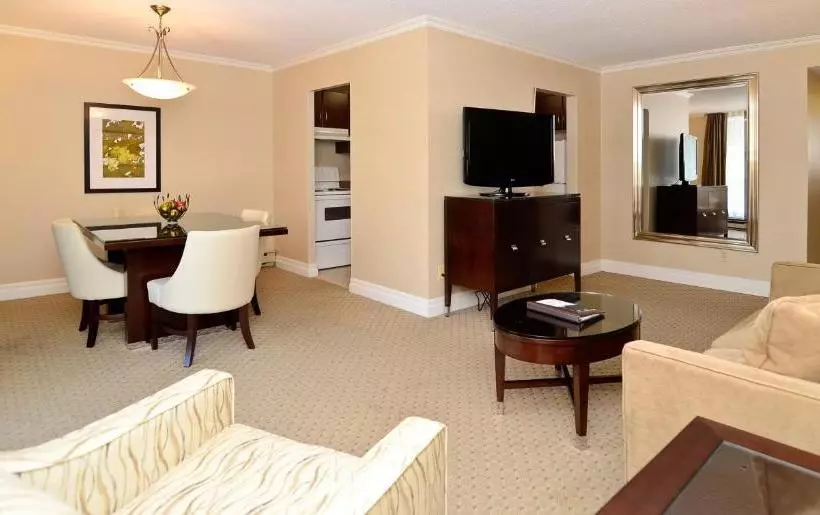 בית מלון כפרי Albert At Bay Suite