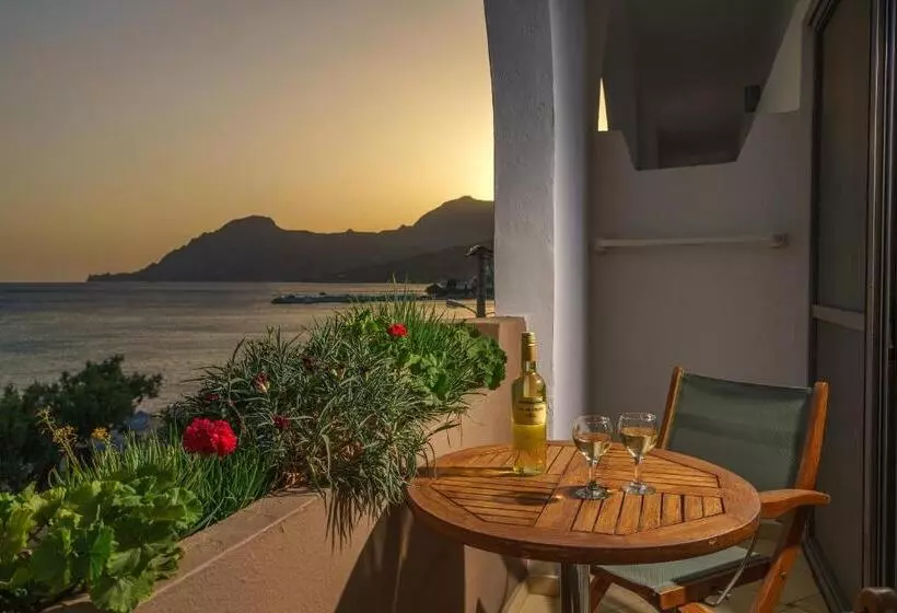 Отель Alianthos Beach