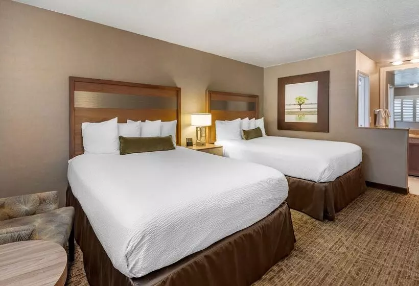 هتل Best Western Plus Anaheim Inn