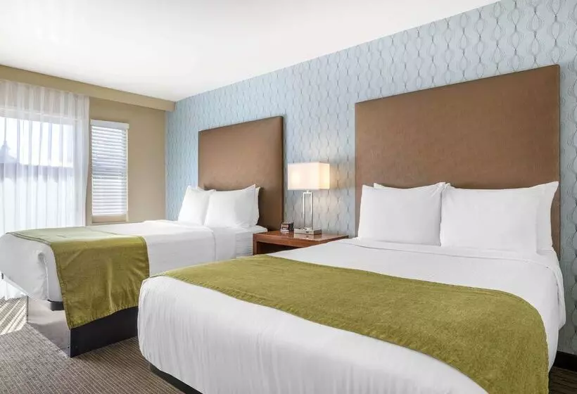 ホテル Best Western Plus Beach View Lodge Carlsbad