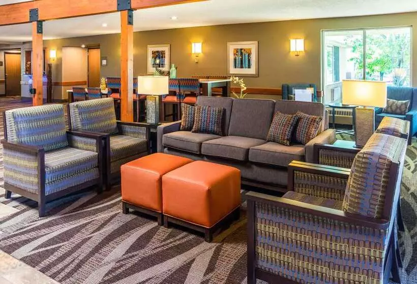 호텔 Comfort Inn West