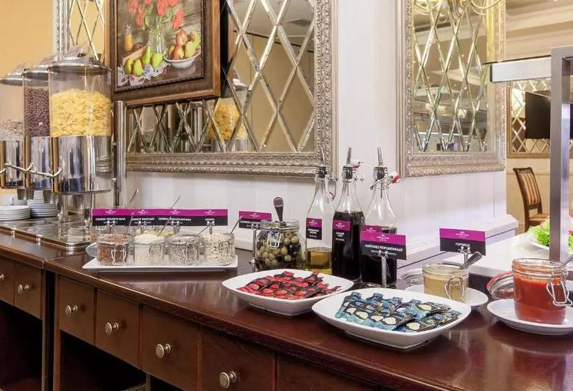 Отель Crowne Plaza Krasnodar  Centre, An Ihg