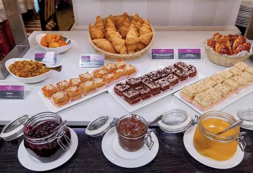 Отель Crowne Plaza Krasnodar  Centre, An Ihg