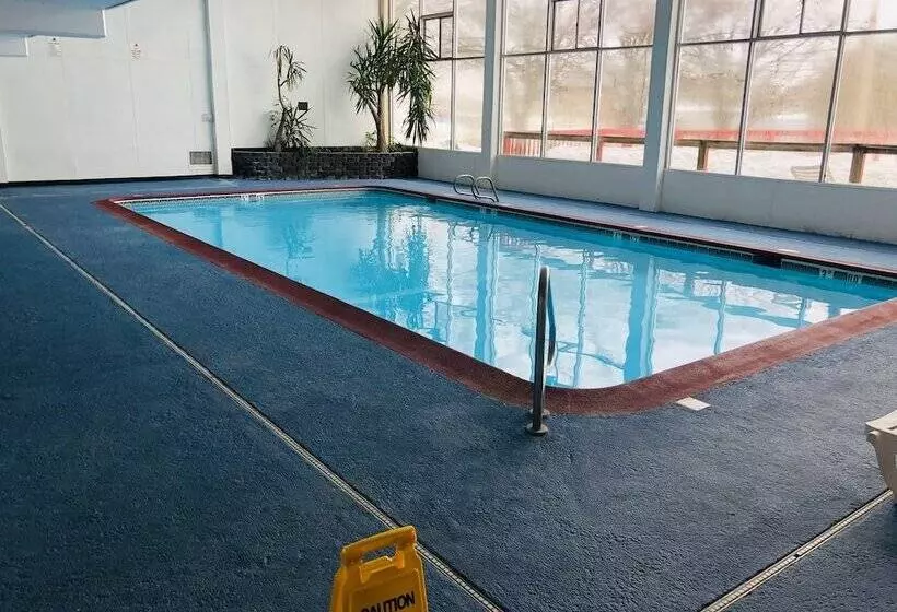 Отель Days Inn By Wyndham Columbia I 70