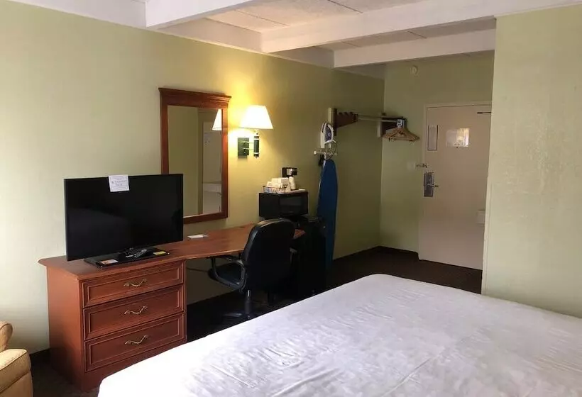 Отель Days Inn By Wyndham Columbia I 70