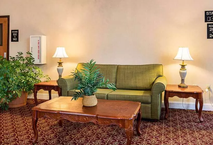 Otel Econo Lodge Andrews Afb