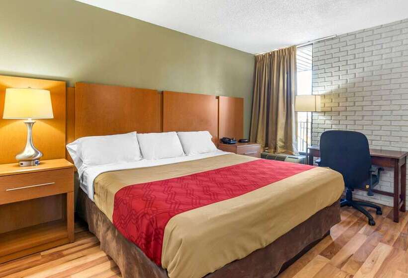 فندق Econo Lodge