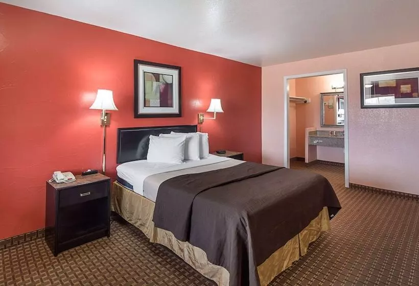 Отель Econo Lodge Dalhart Hwy 54  Hwy 287