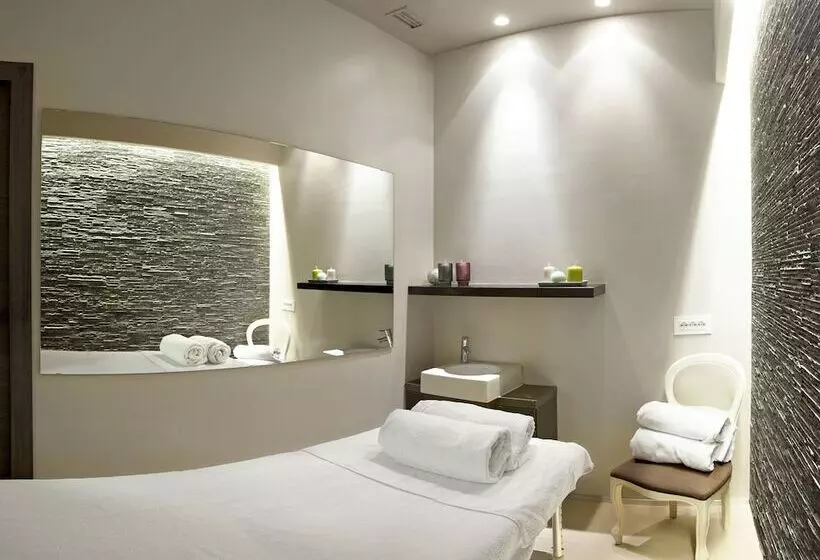 Europa Hotel Design Spa 1877