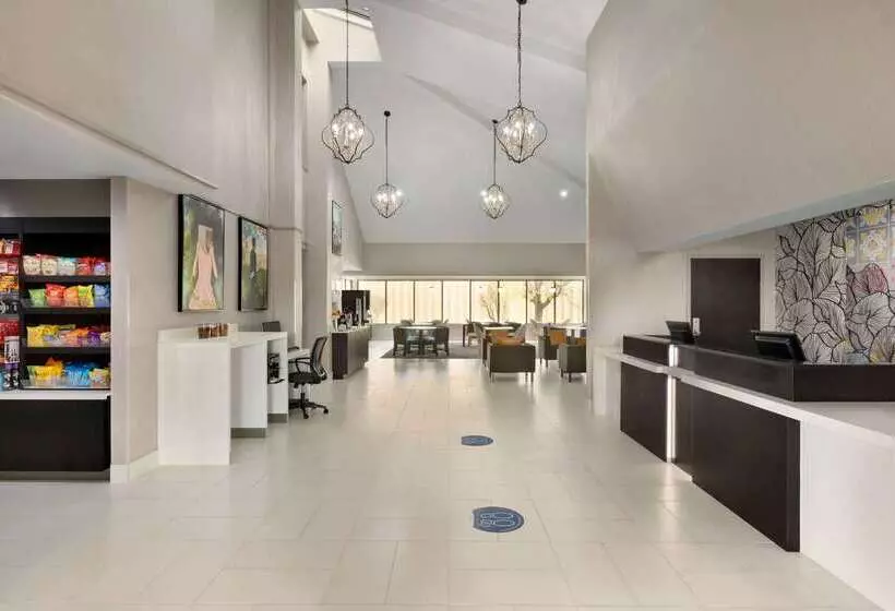 酒店 La Quinta Inn & Suites By Wyndham Dothan