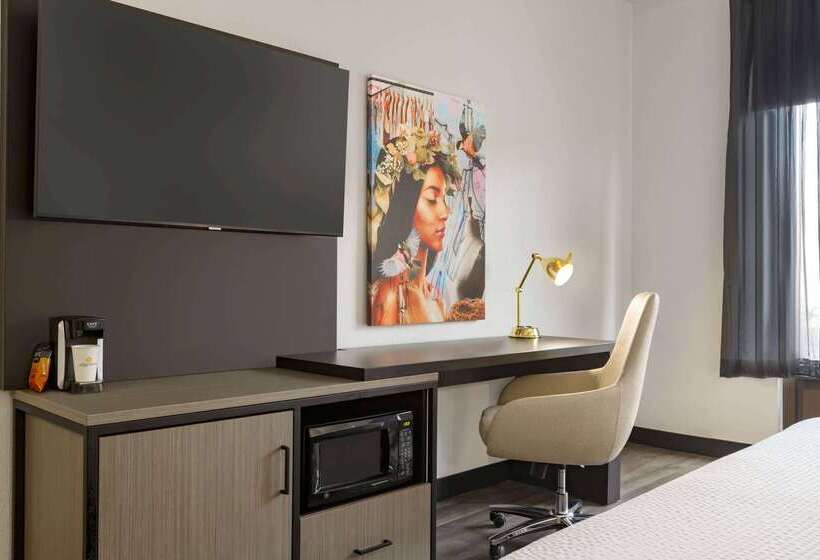 Отель La Quinta Inn & Suites By Wyndham Dothan