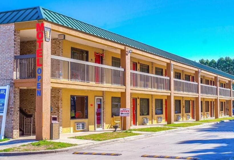 فندق Mayfair Inn