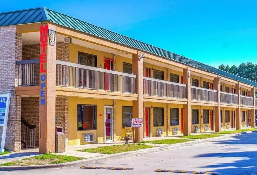 ホテル Mayfair Inn