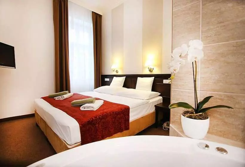 ホテル Palota Lillafüred