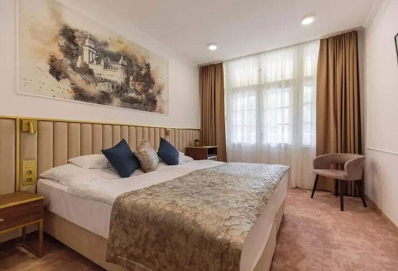 ホテル Palota Lillafüred