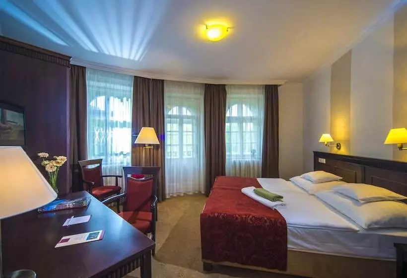 ホテル Palota Lillafüred