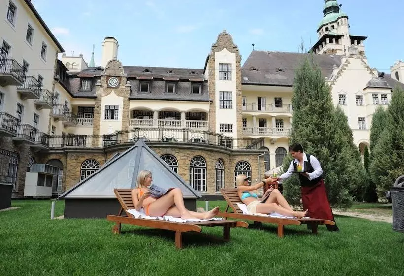 ホテル Palota Lillafüred