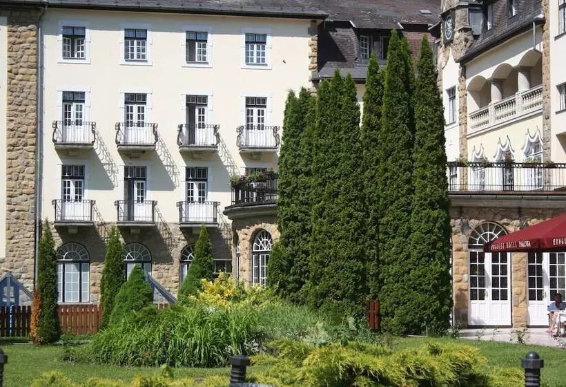 ホテル Palota Lillafüred