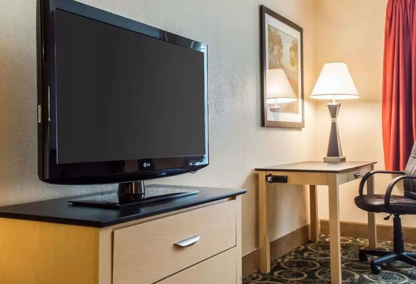 호텔 Quality Inn Geneseo