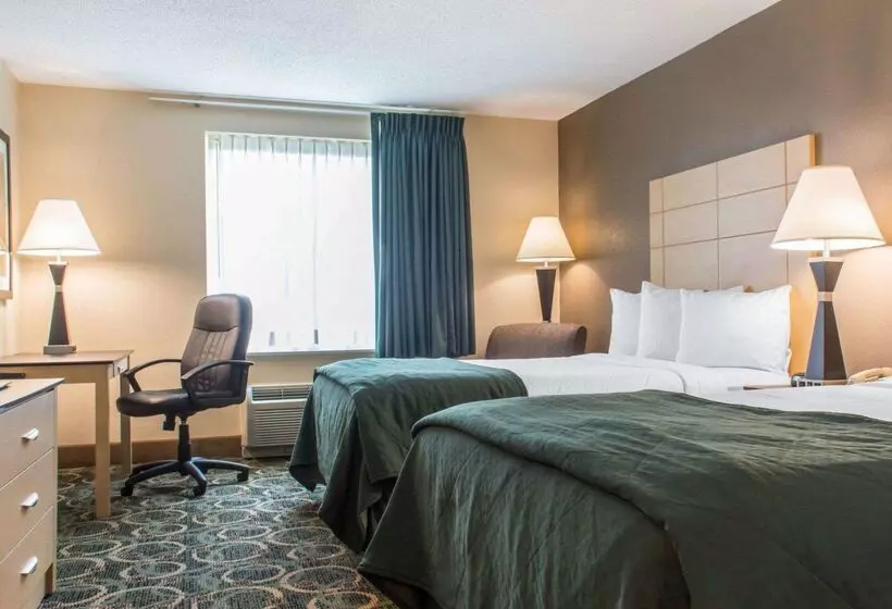 호텔 Quality Inn Geneseo