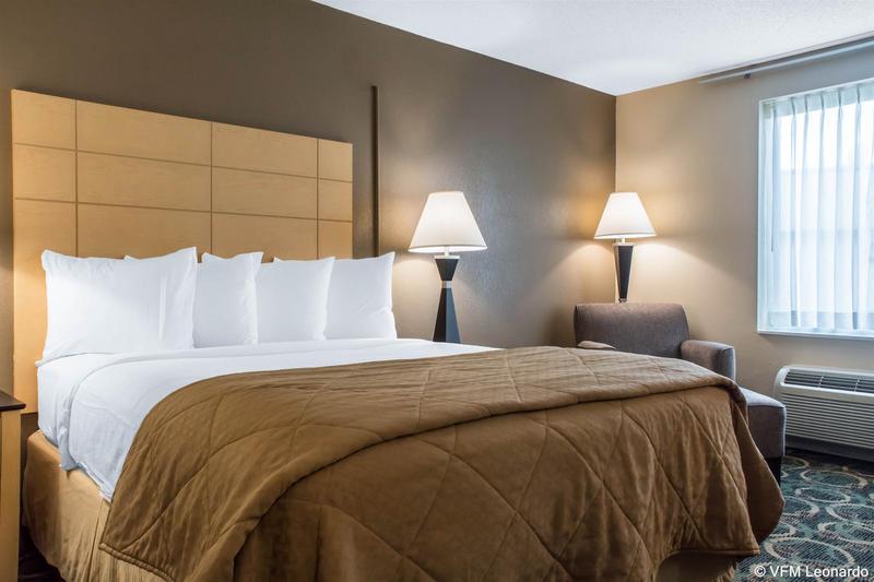 בית מלון כפרי Quality Inn Geneseo