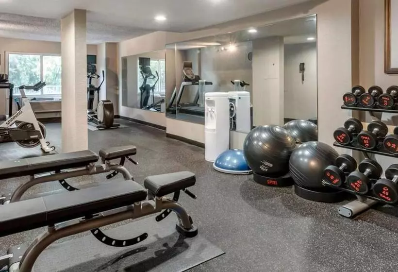 호텔 Staybridge Suites Orlando Royale Parc Suites, An Ihg