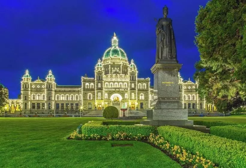 Delta Hotels By Marriott Victoria Ocean Pointe Resort