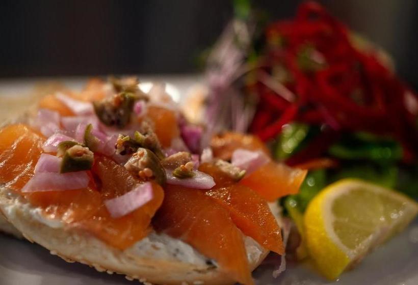 فندق Auberge De Jeunesse Le Camp De Base