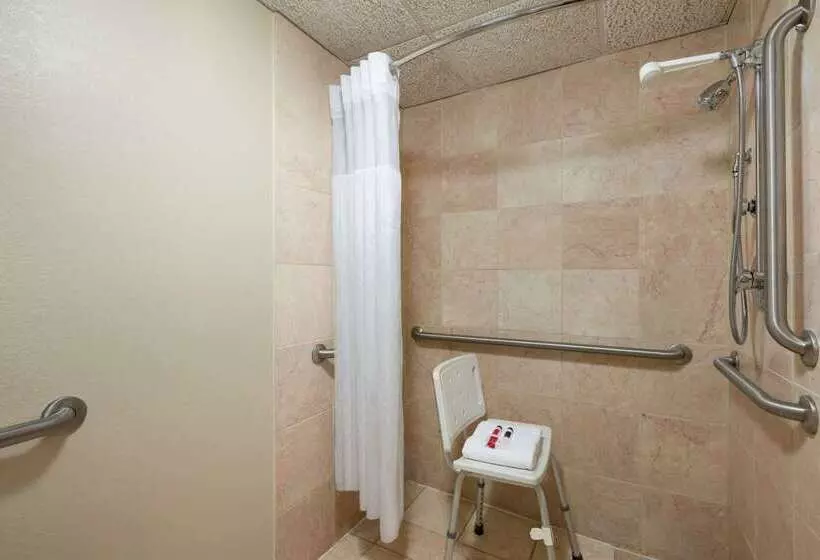 בית מלון כפרי Baymont By Wyndham Mandan Bismarck Area