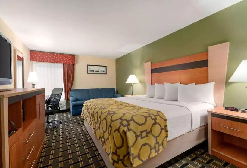 هتل Baymont By Wyndham North Dartmouth Fall River