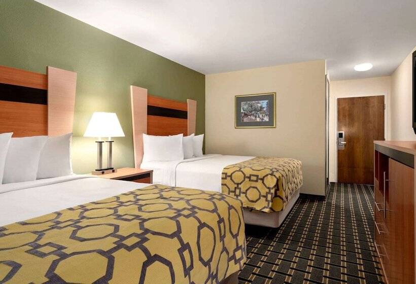 فندق Baymont By Wyndham North Dartmouth Fall River