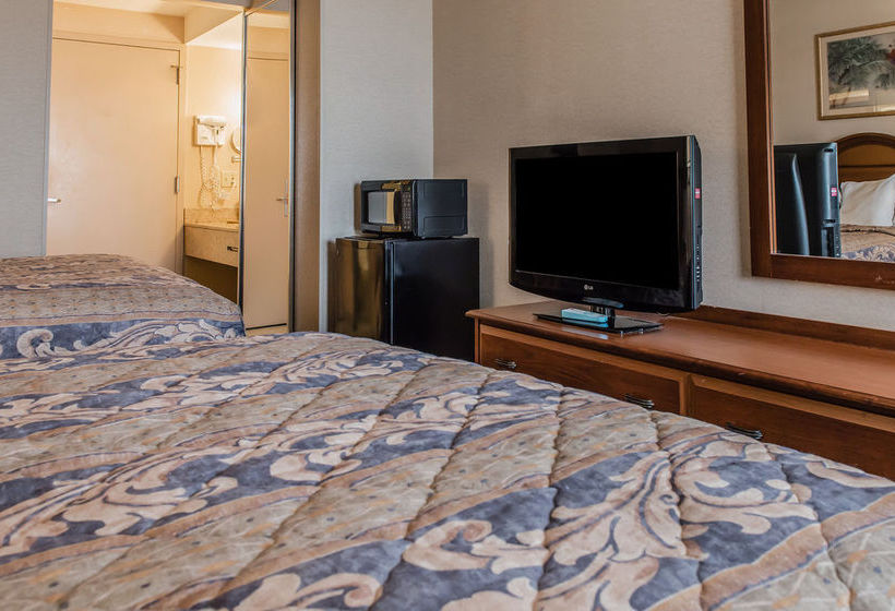 בית מלון כפרי Econo Lodge Wexford