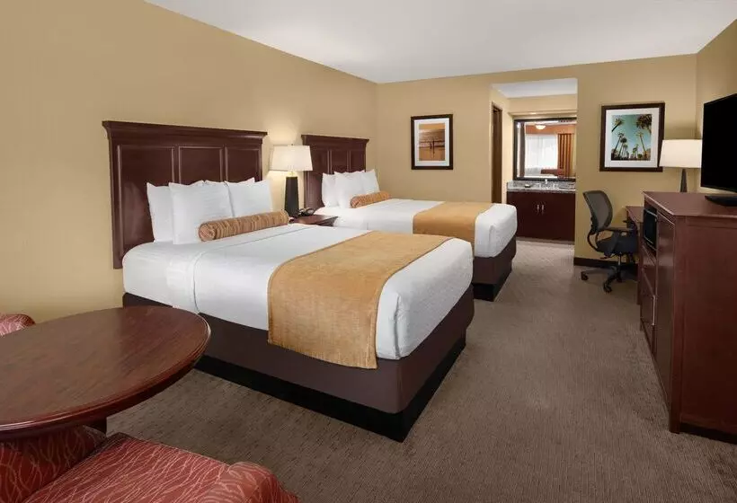ホテル Best Western Plus Redondo Beach Inn
